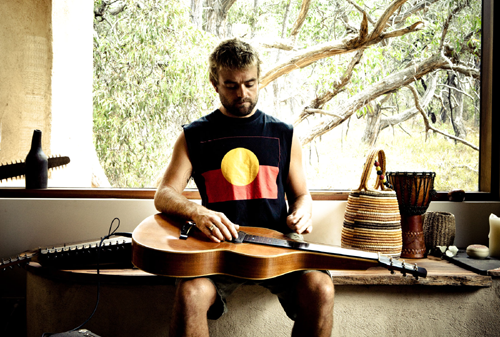 Xavier Rudd & Izintaba