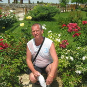 VALERIY PETROV on My World.
